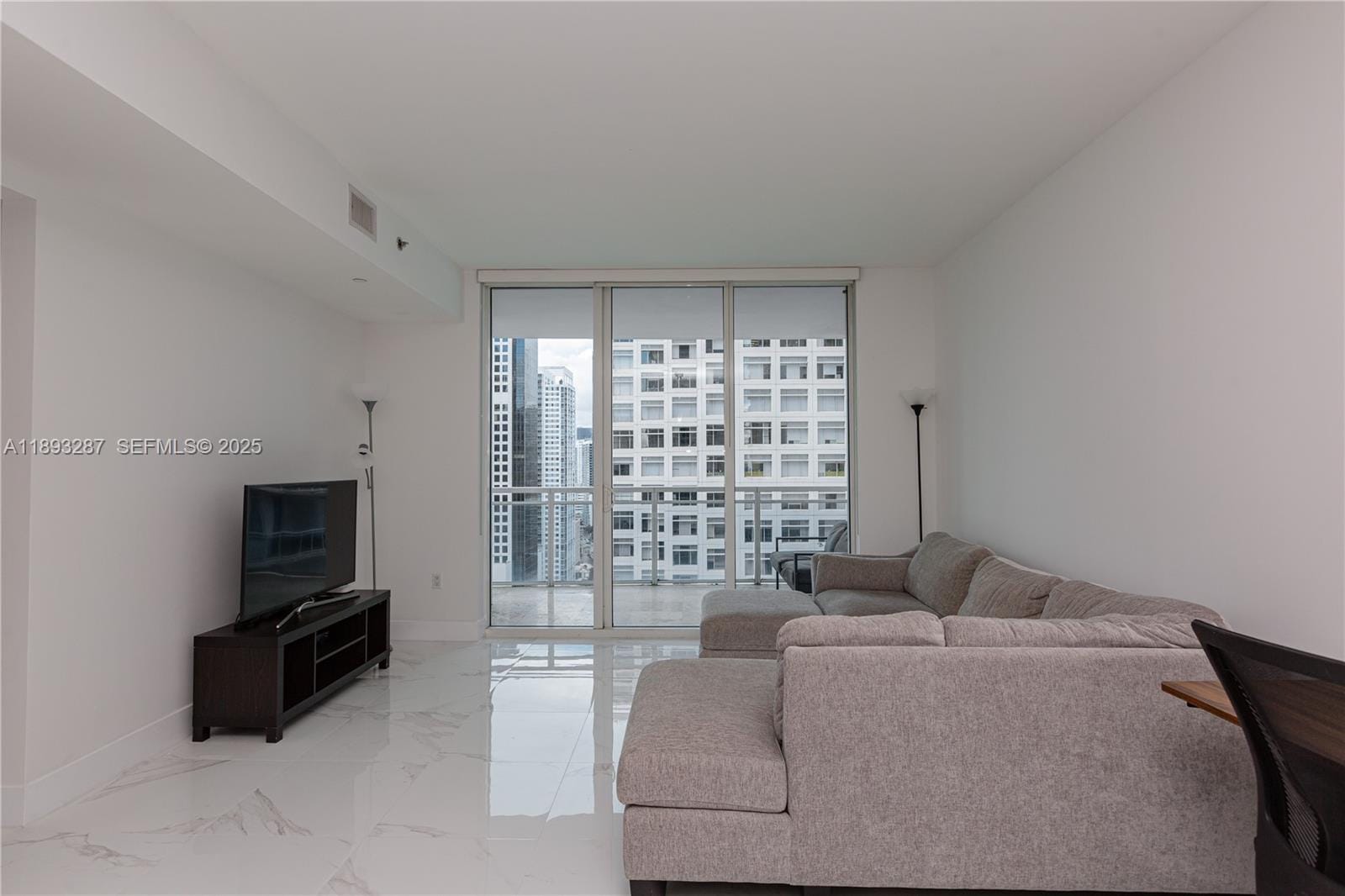 951 Brickell Avenue 2601, Miami, FL 33131 photo 12
