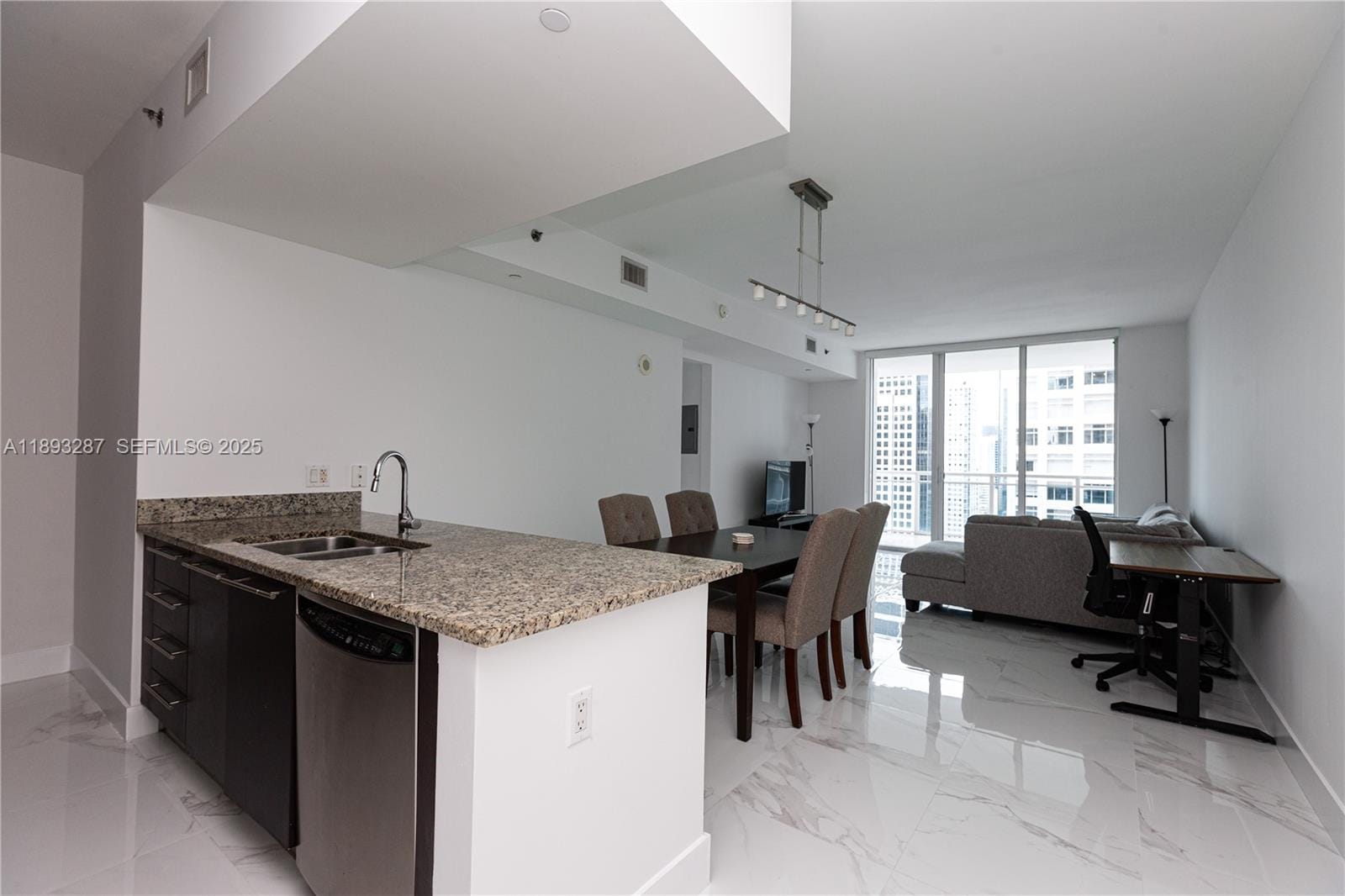 951 Brickell Avenue 2601, Miami, FL 33131 photo 14