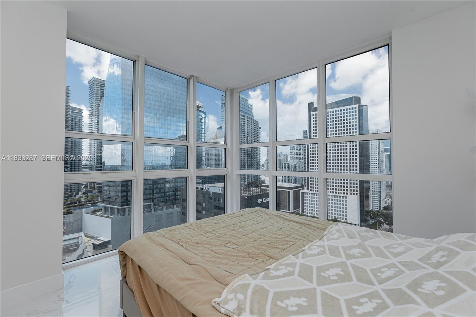 951 Brickell Avenue 2601, Miami, FL 33131 photo 23