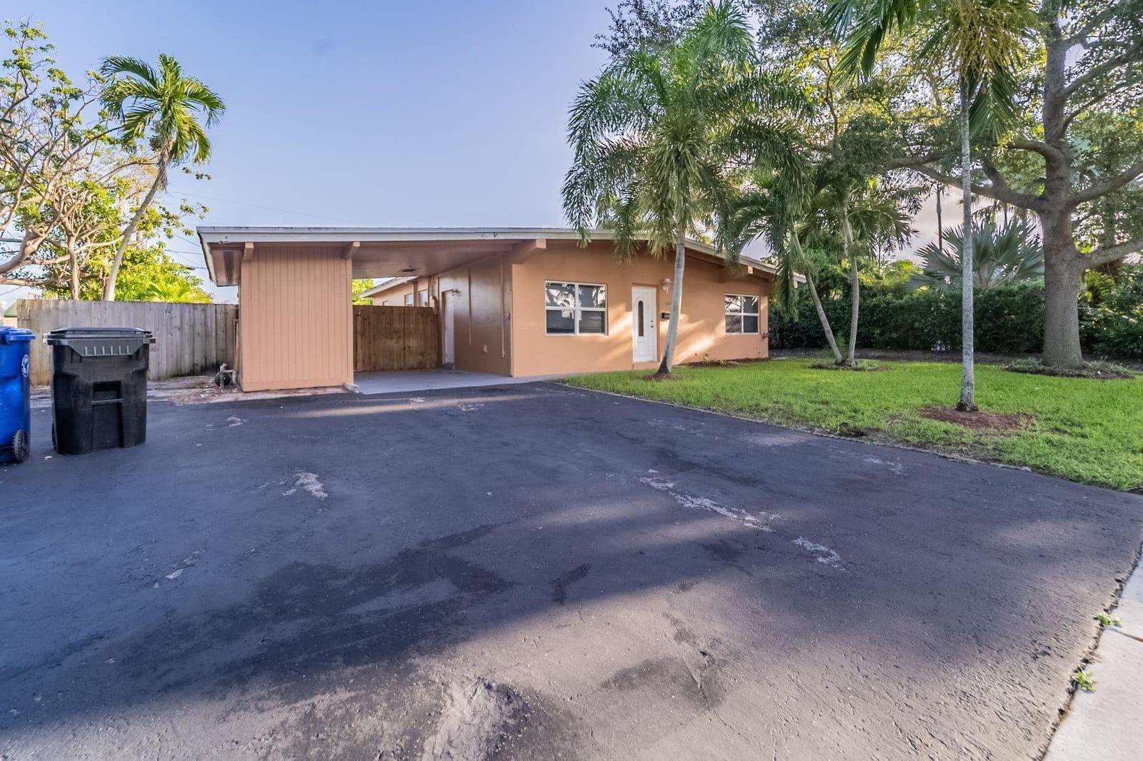 3481 SW 20th Street, Fort Lauderdale, FL 33312 photo 2