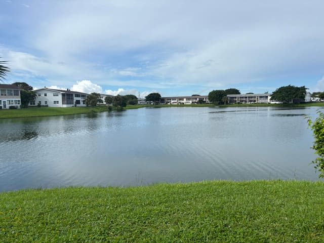 254 Chatham M, sold in Chatham Condos, West Palm Beach, FL