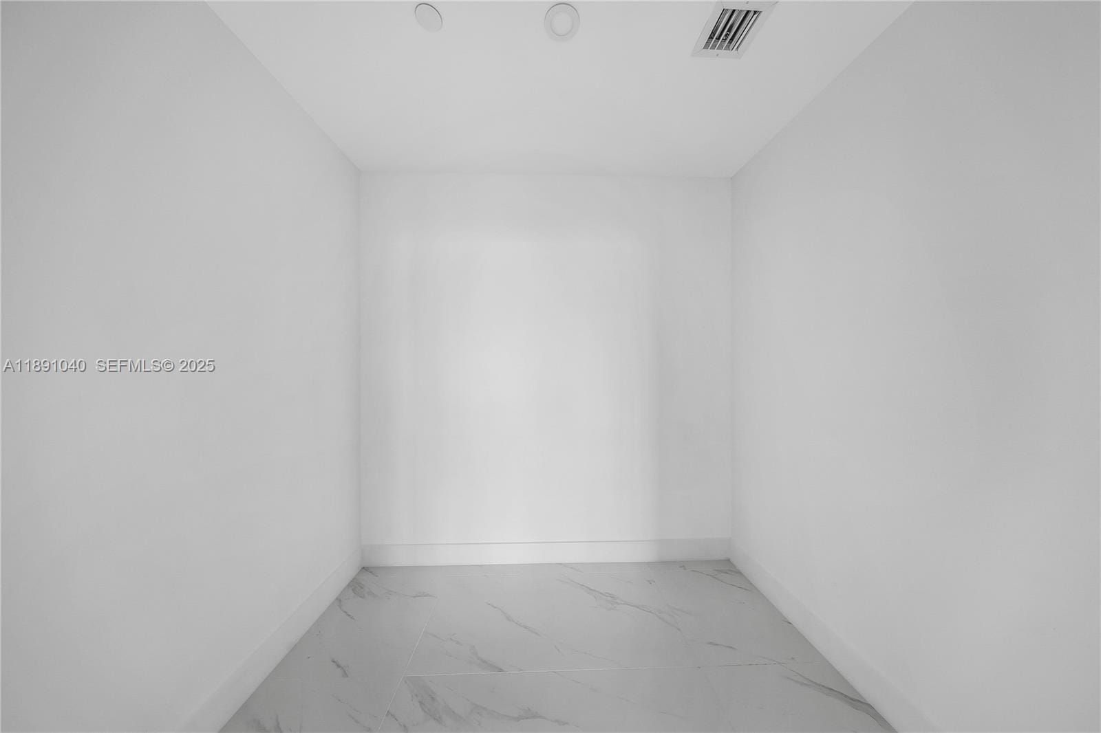 700 NE 24 Street 3402, Miami, FL 33137 photo 17
