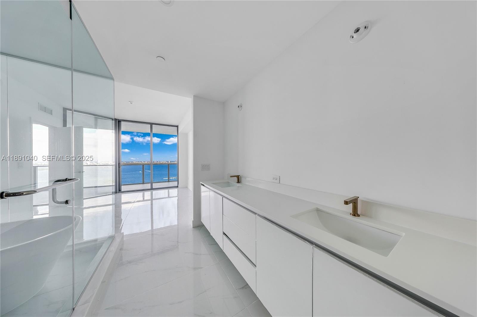 700 NE 24 Street 3402, Miami, FL 33137 photo 18