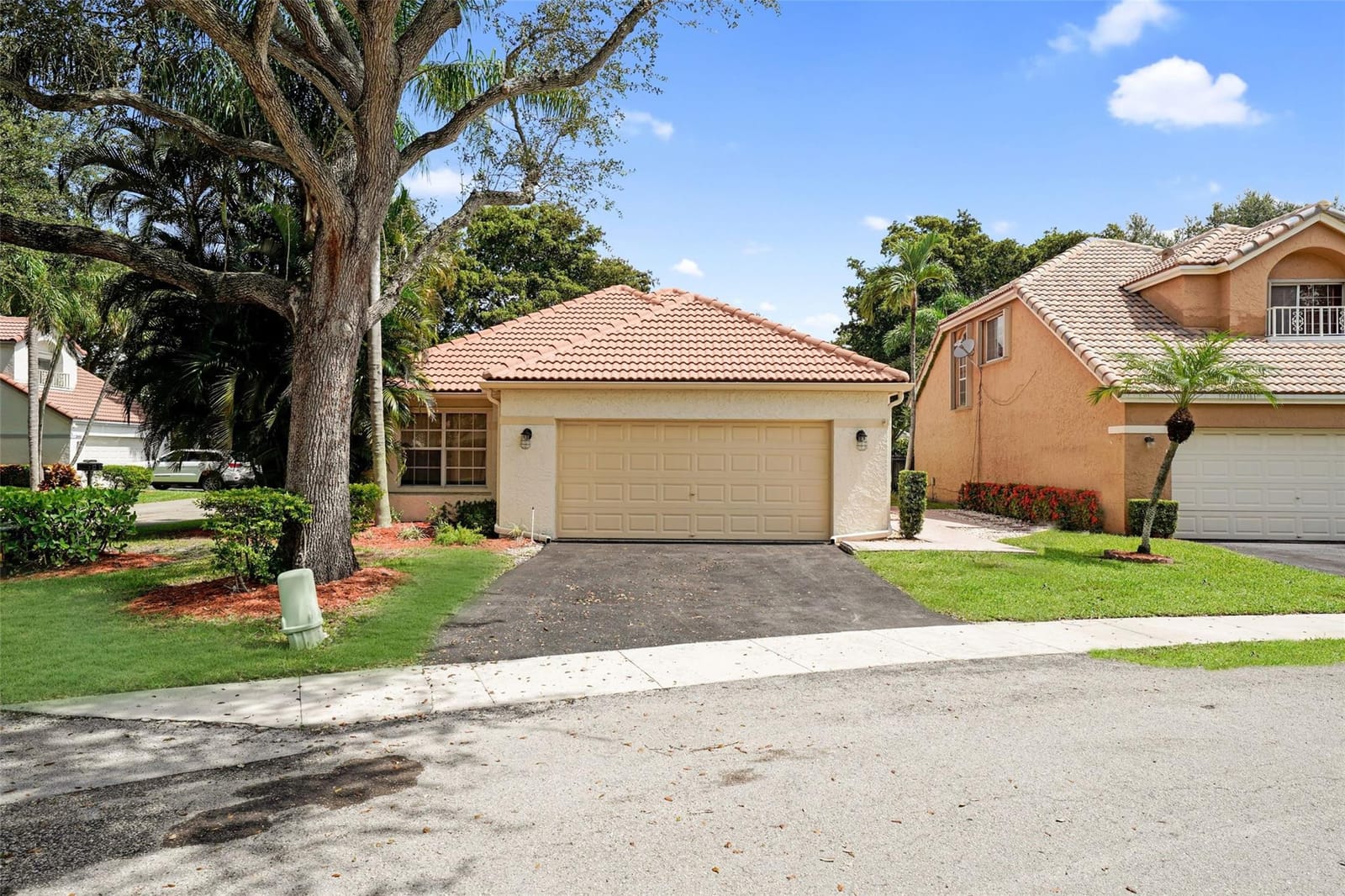 2687 Oak Park Circle — photo 3