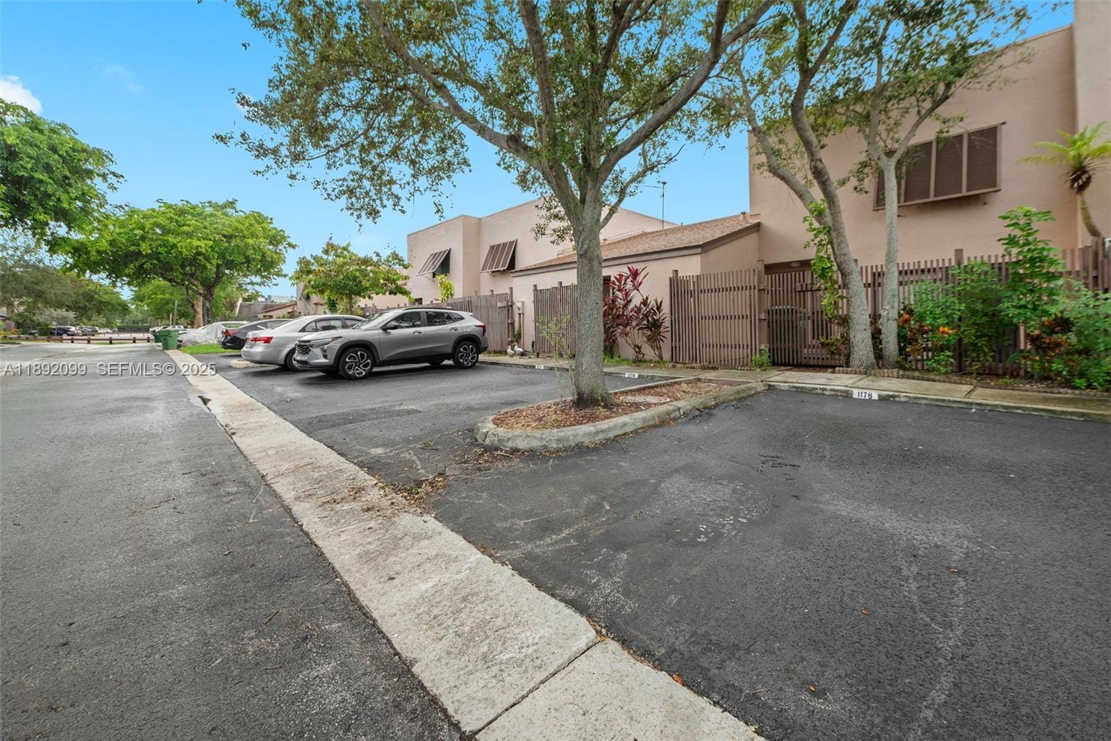 1178 NW 122nd Terrace, Pembroke Pines, FL 33026 photo 29