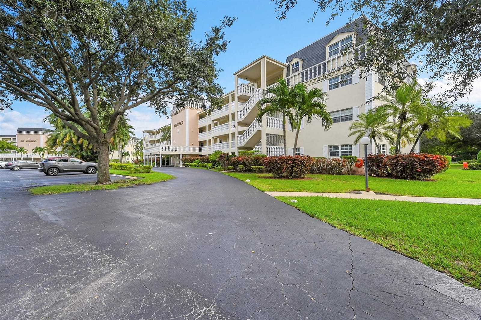 3475 Broken Woods Drive 401, Coral Springs, FL 33065 photo 13