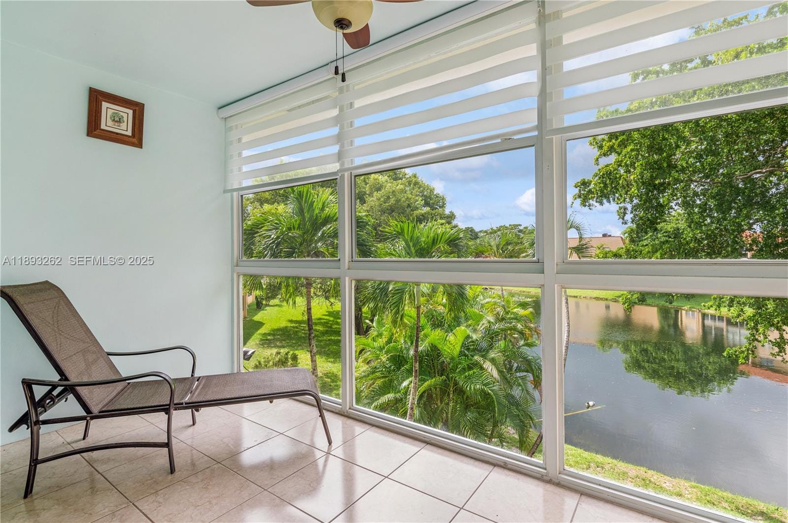 9301 Sunrise Lakes Boulevard 307, Sunrise, FL 33322 photo 14