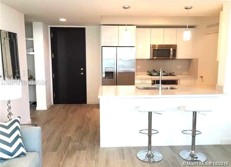 999 SW 1st Avenue 2115 — photo 11