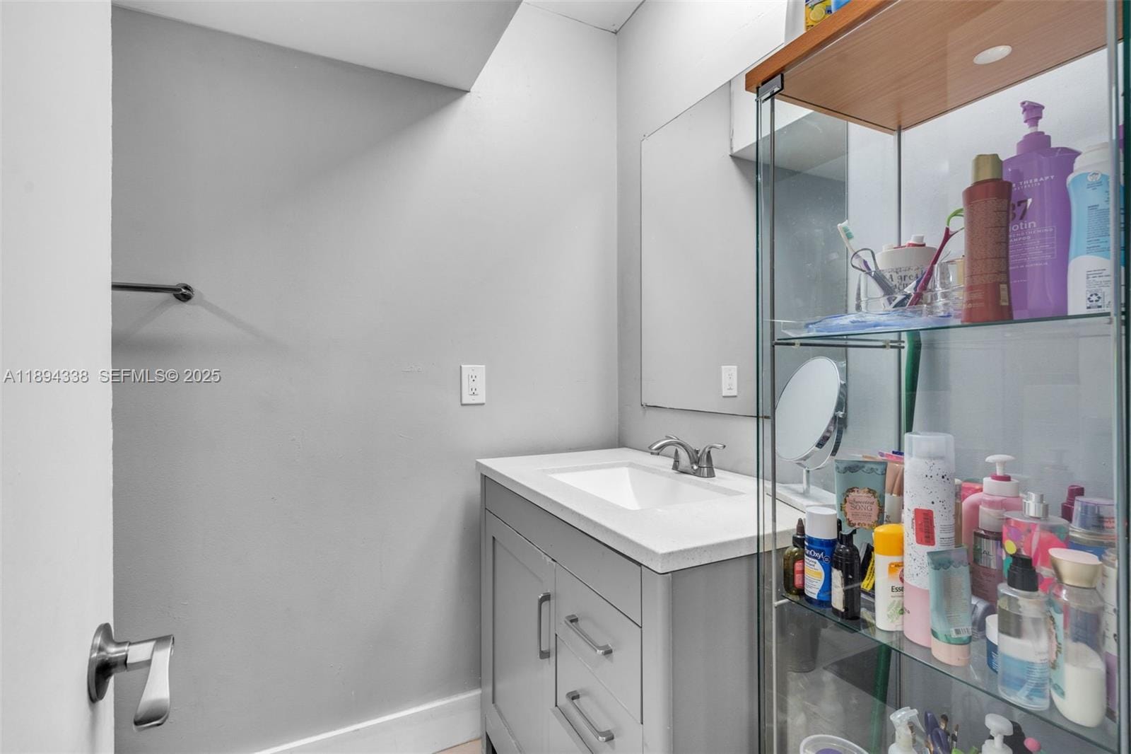 19440 NE 26th Avenue 54B, Miami, FL 33180 photo 26