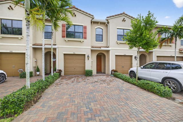 9996 Brickhill Drive 79, sold in Boca Dunes Pud, Boca Raton, FL
