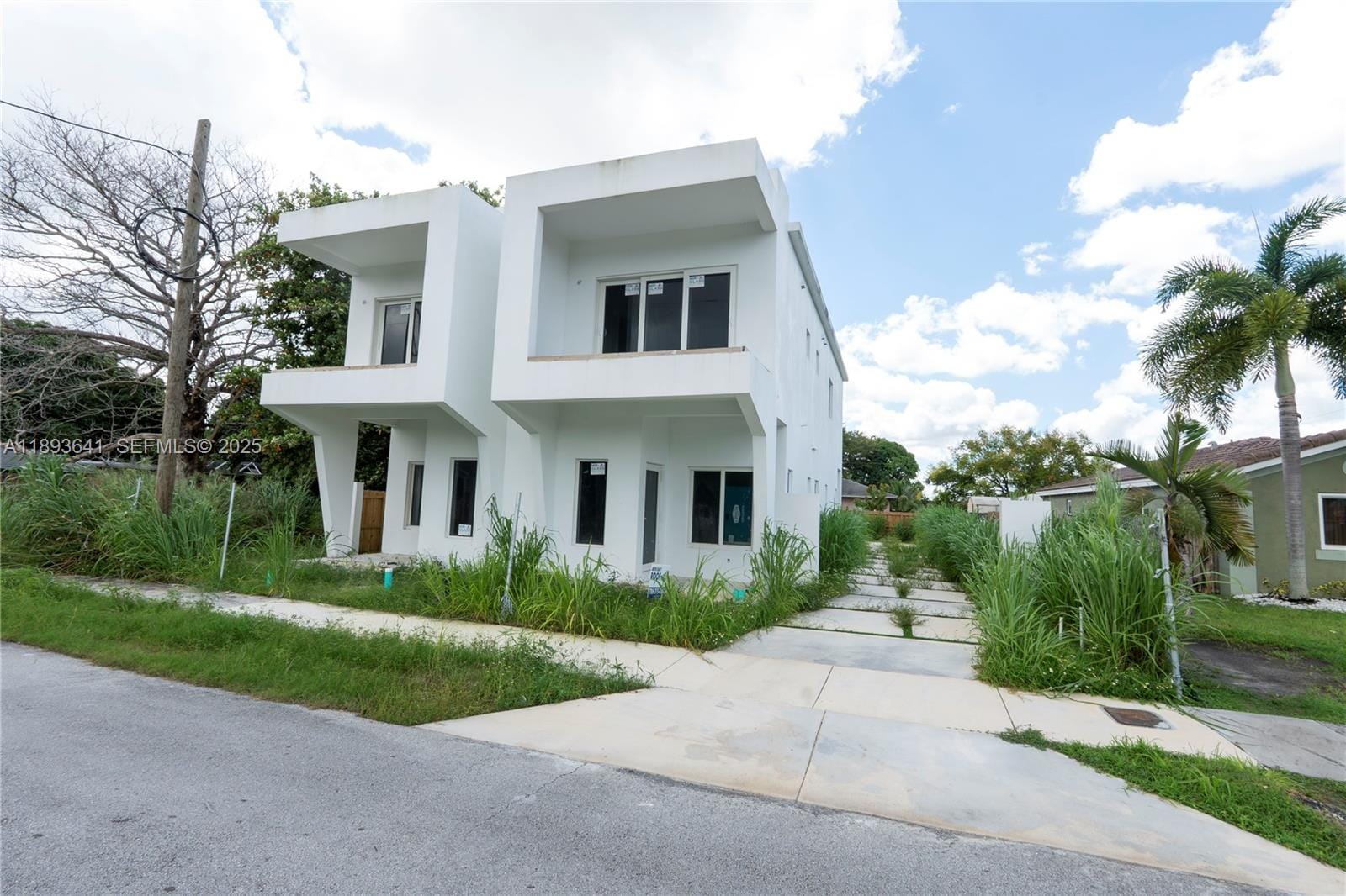 10290 SW 174th Terrace, Miami, FL 33157 photo 2