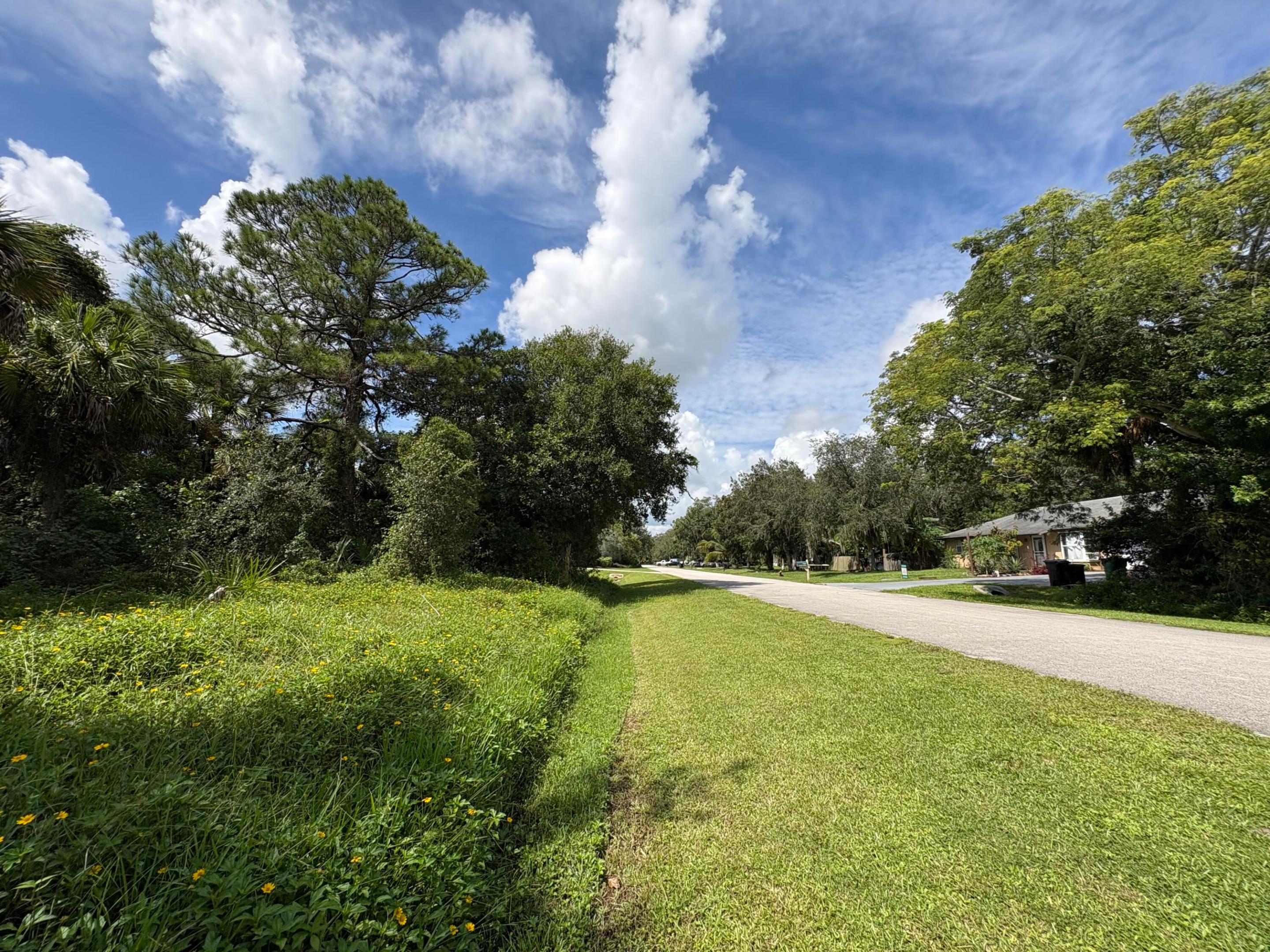 Santa Clar Santa Clara Boulevard, Port St. Lucie, FL 34951, Port St Lucie