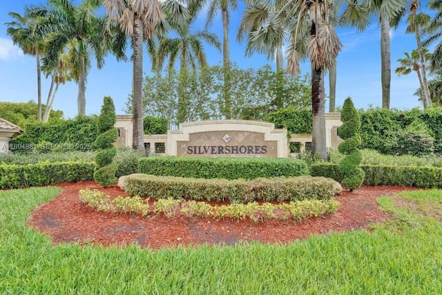 2434 SW 157th Avenue, Miramar, FL 33027