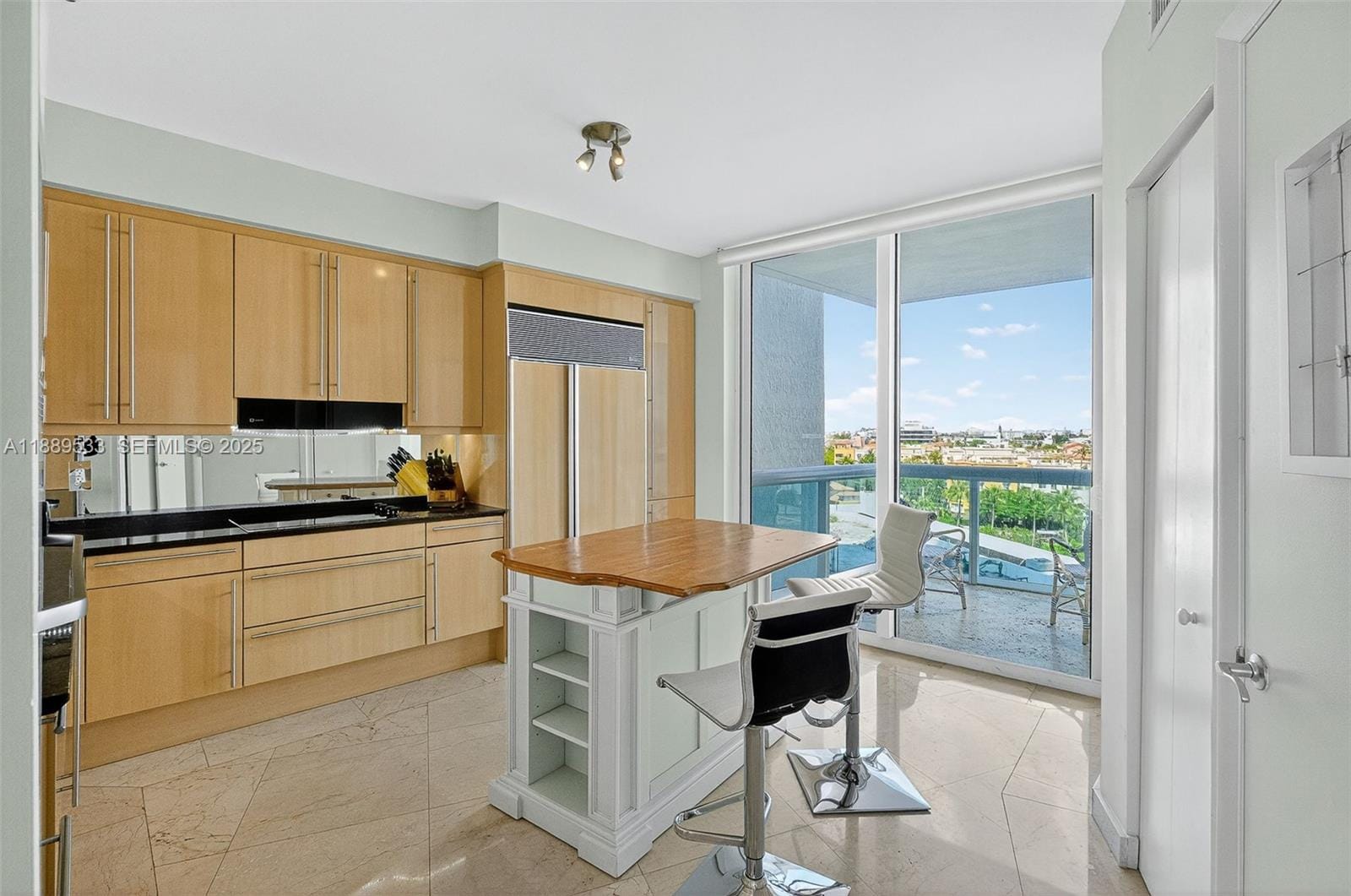 1000 S Pointe Drive 703, Miami Beach, FL 33139 photo 18