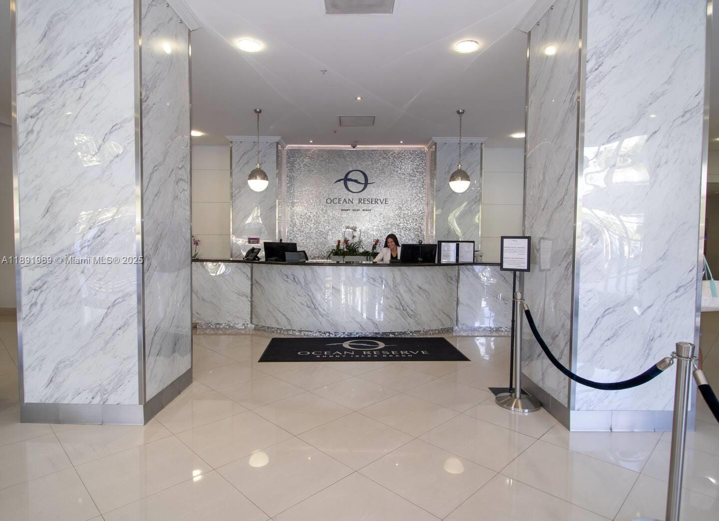 19370 Collins Avenue 1120, Sunny Isles Beach, FL 33160 photo 2