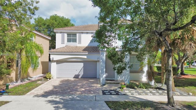 5395 SW 155th Way, sold in Riviera Isles Iii, Miramar, FL