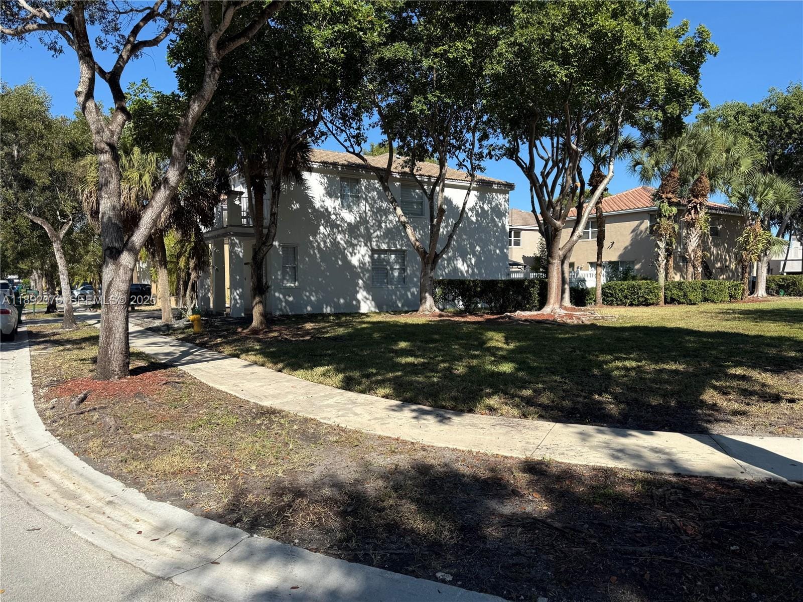 5395 SW 155th Way, Miramar, FL 33027 photo 2