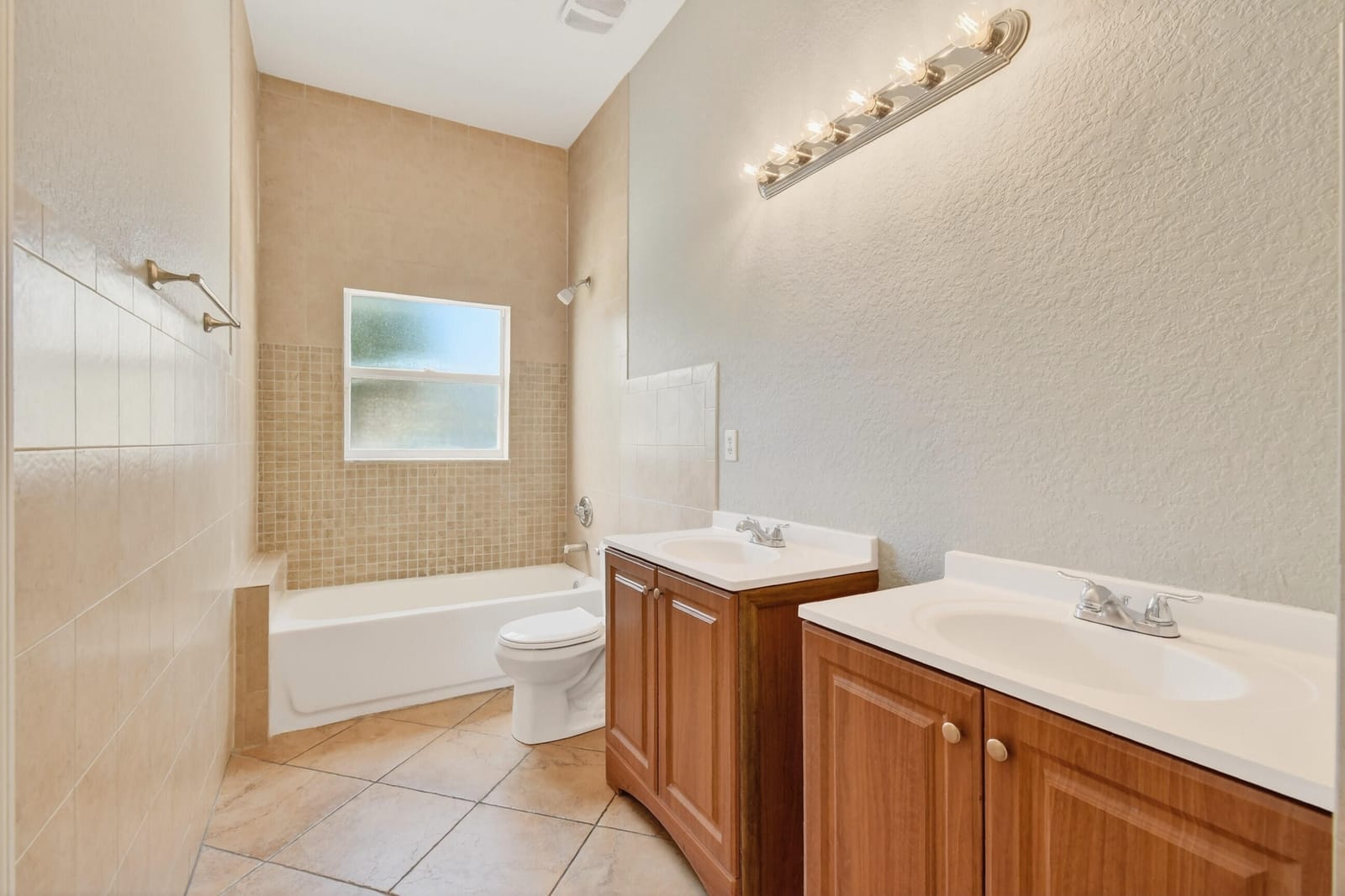 332 S E Street, Lake Worth Beach, FL 33460 photo 6