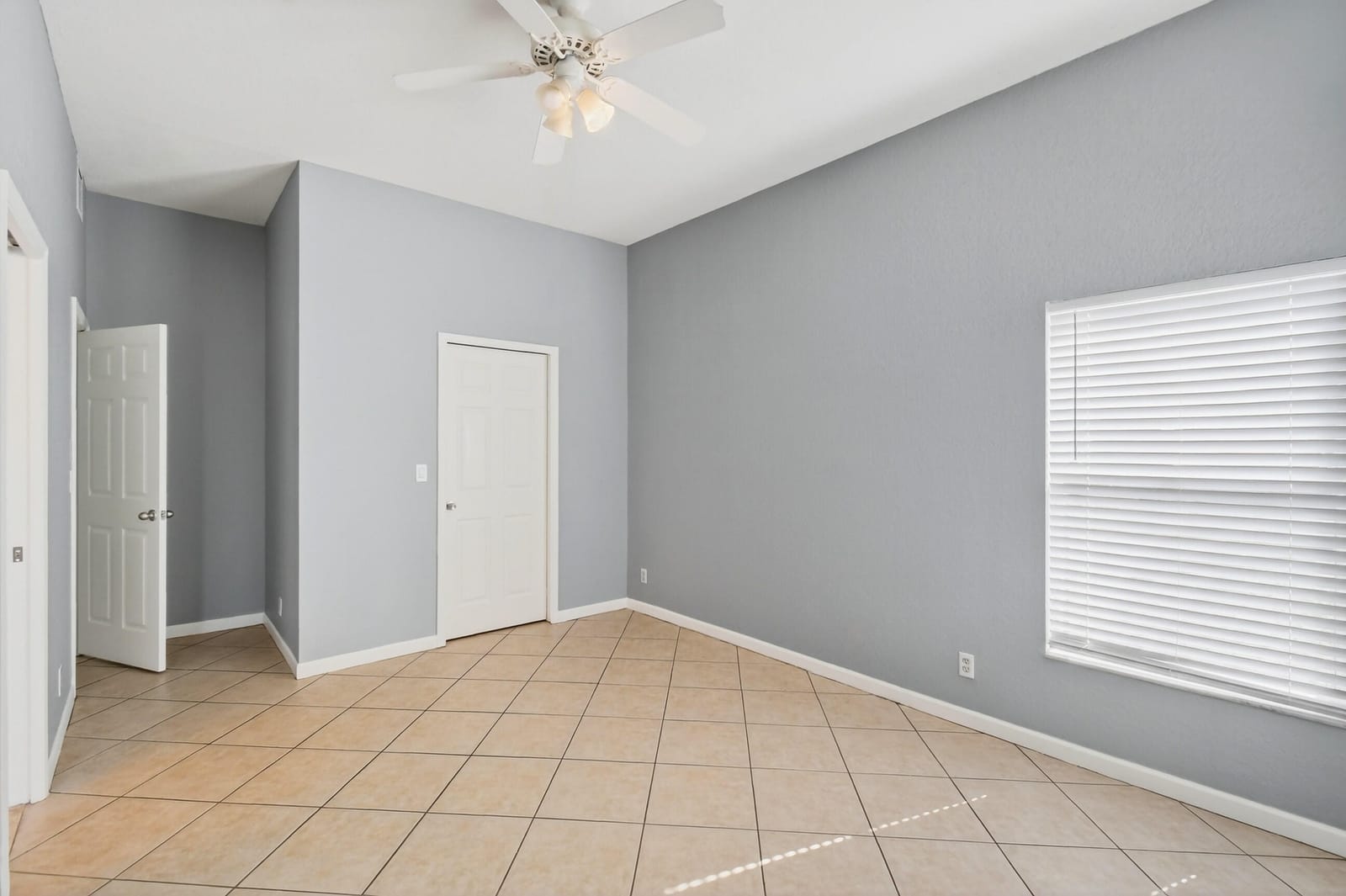 332 S E Street, Lake Worth Beach, FL 33460 photo 8
