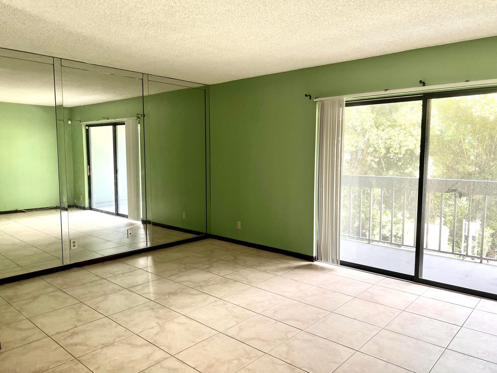 2000 N Congress Avenue 206 — photo 4
