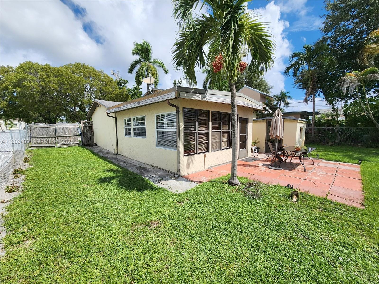 1820 Coolidge Street, Hollywood, FL 33020 photo 12