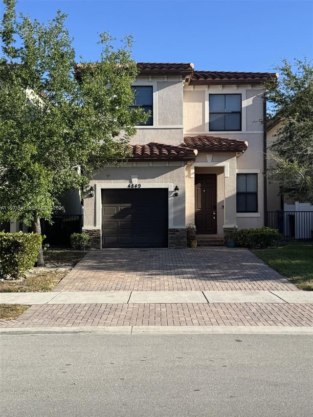 4849 NW 57th Court, Tamarac, FL 33319