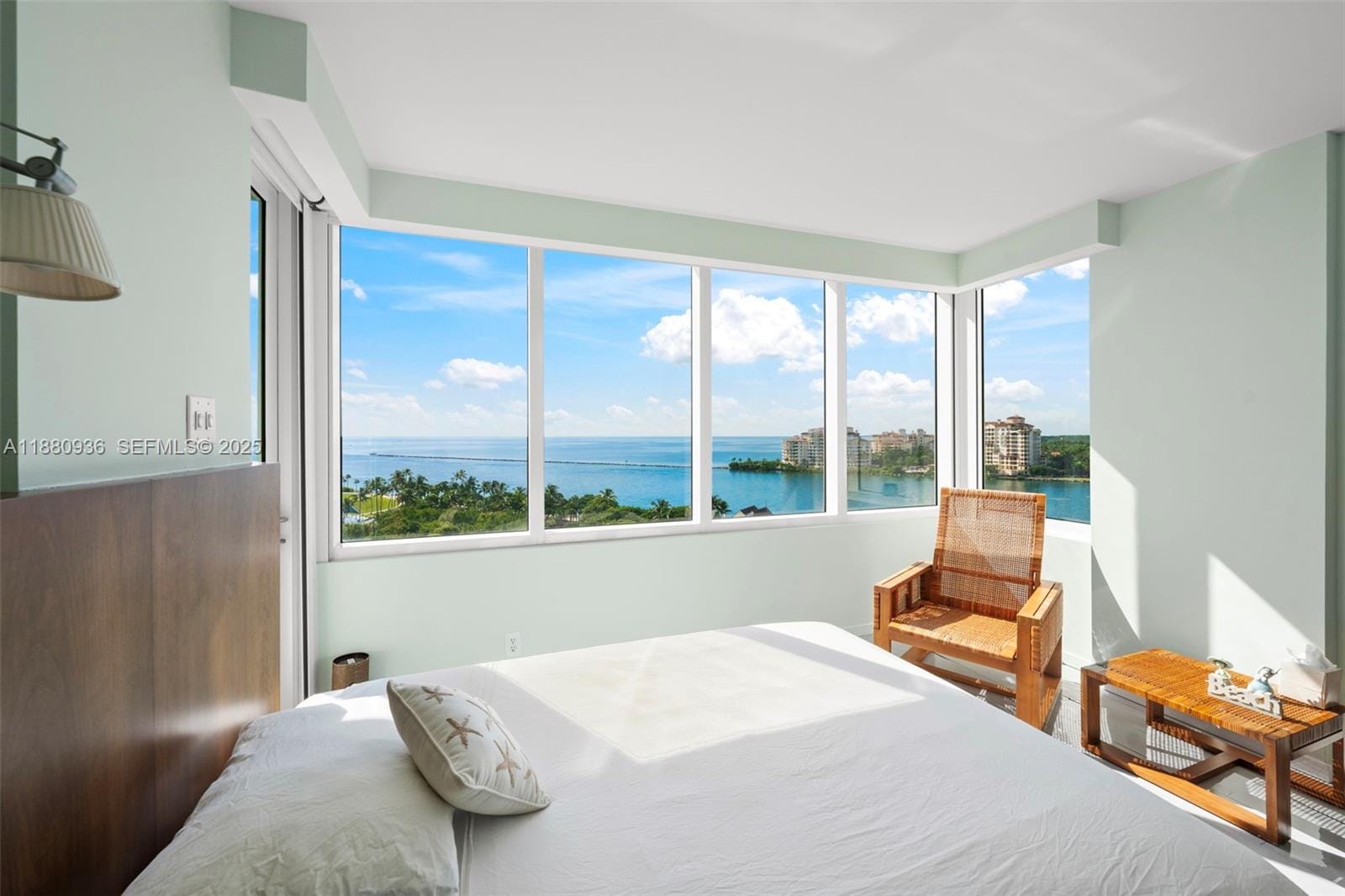 400 S Pointe Drive 1104, Miami Beach, FL 33139 photo 12