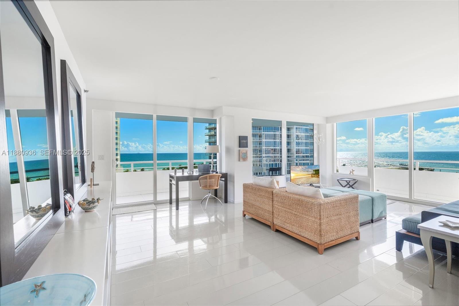 400 S Pointe Drive 1104, Miami Beach, FL 33139 photo 4