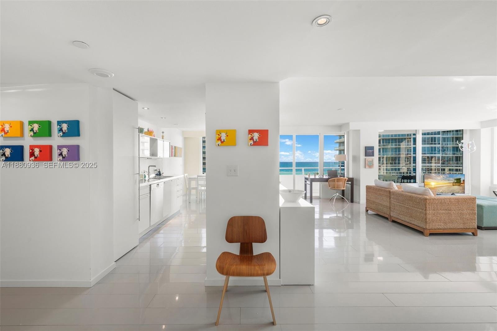 400 S Pointe Drive 1104, Miami Beach, FL 33139 photo 7