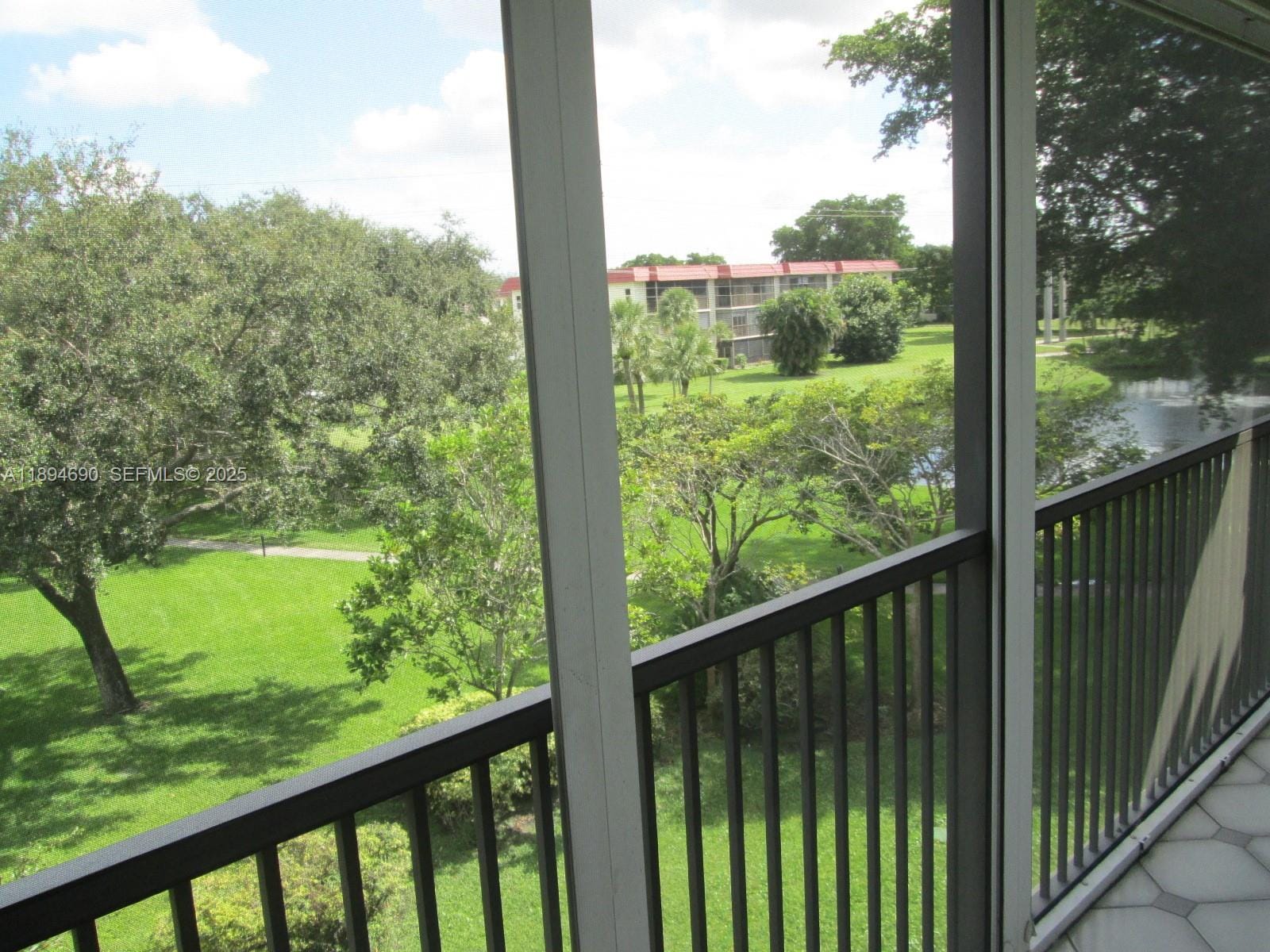 150 S Hollybrook Terrace 303, Pembroke Pines, FL 33025 photo 13