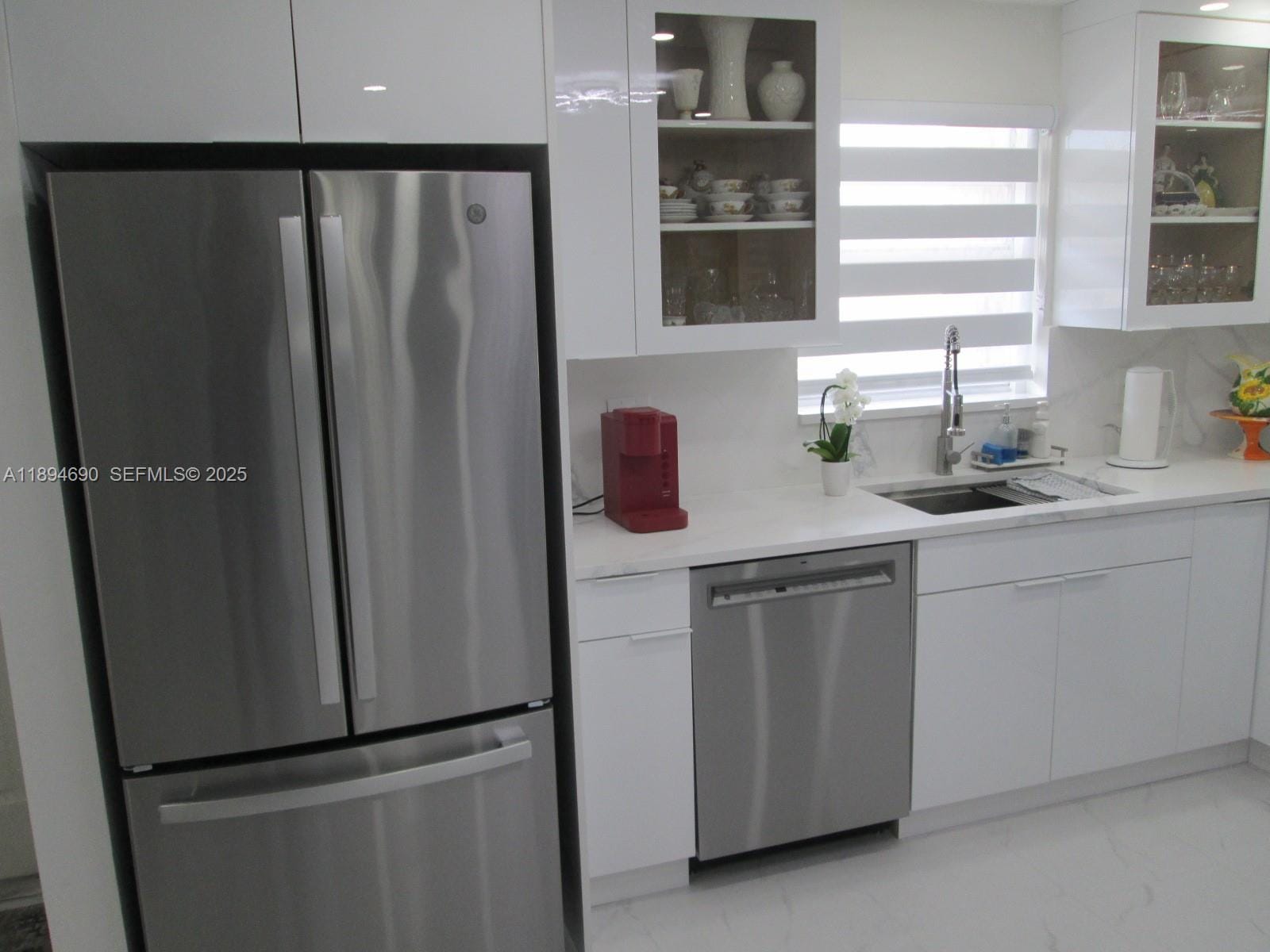 150 S Hollybrook Terrace 303 — photo 6