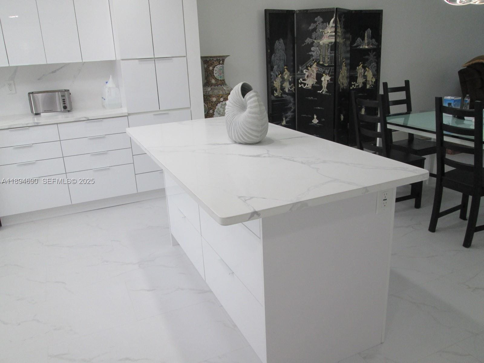 150 S Hollybrook Terrace 303 — photo 8