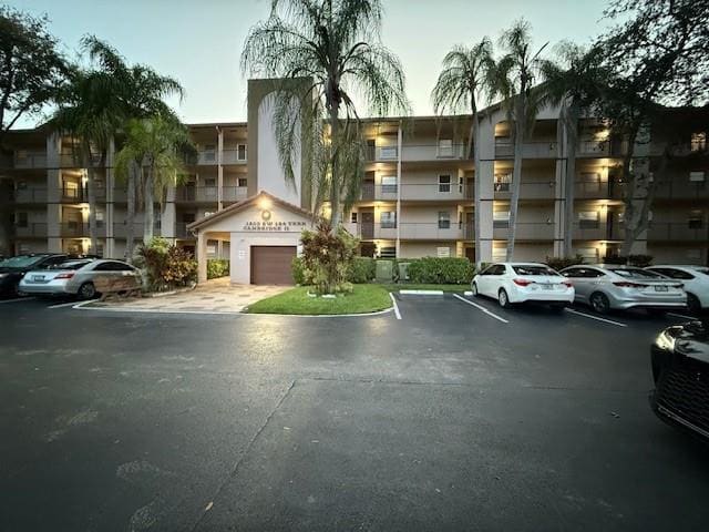1200 SW 124th Terrace 405, Pembroke Pines, FL 33027