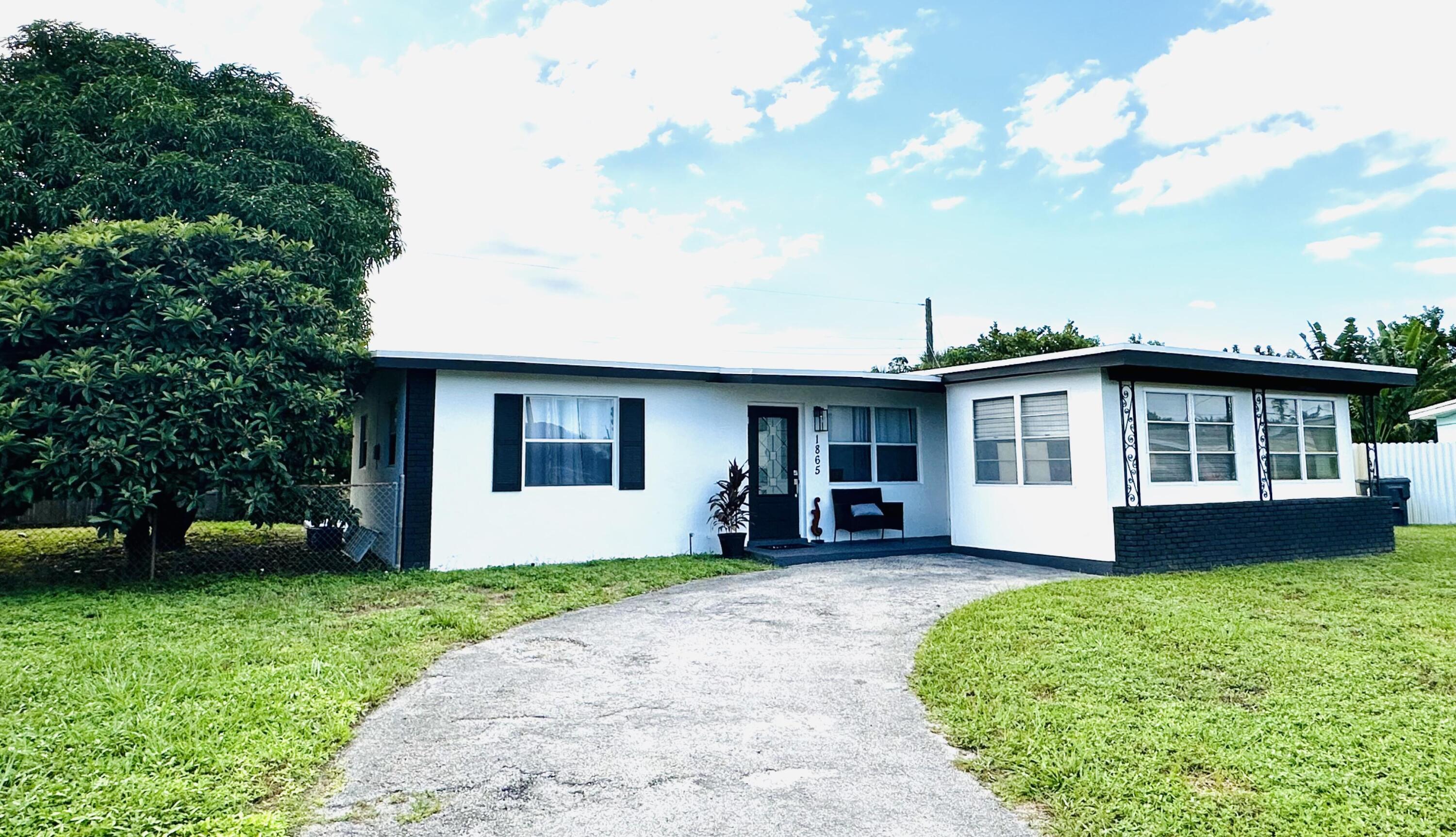 1865 W Chatham Road, West Palm Beach, FL 33415, West Palm Beach