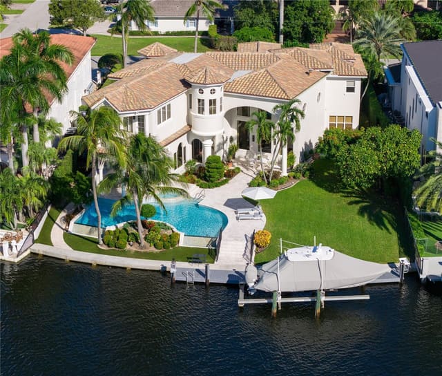 3111 NE 27th Avenue, sold in Lighthouse Point 5th Sec, Lighthouse Point, FL