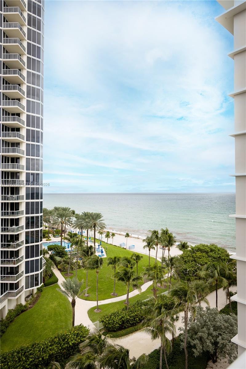 19201 Collins Avenue 720 — photo 3