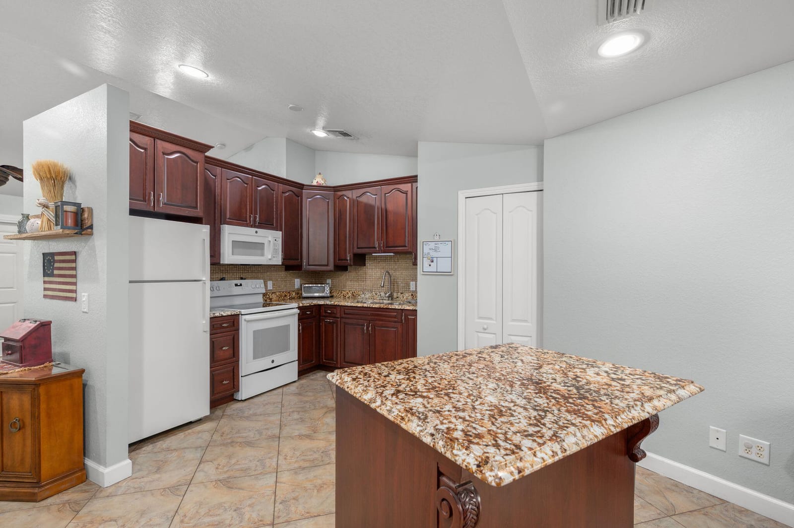 606 Gregory Street — photo 11