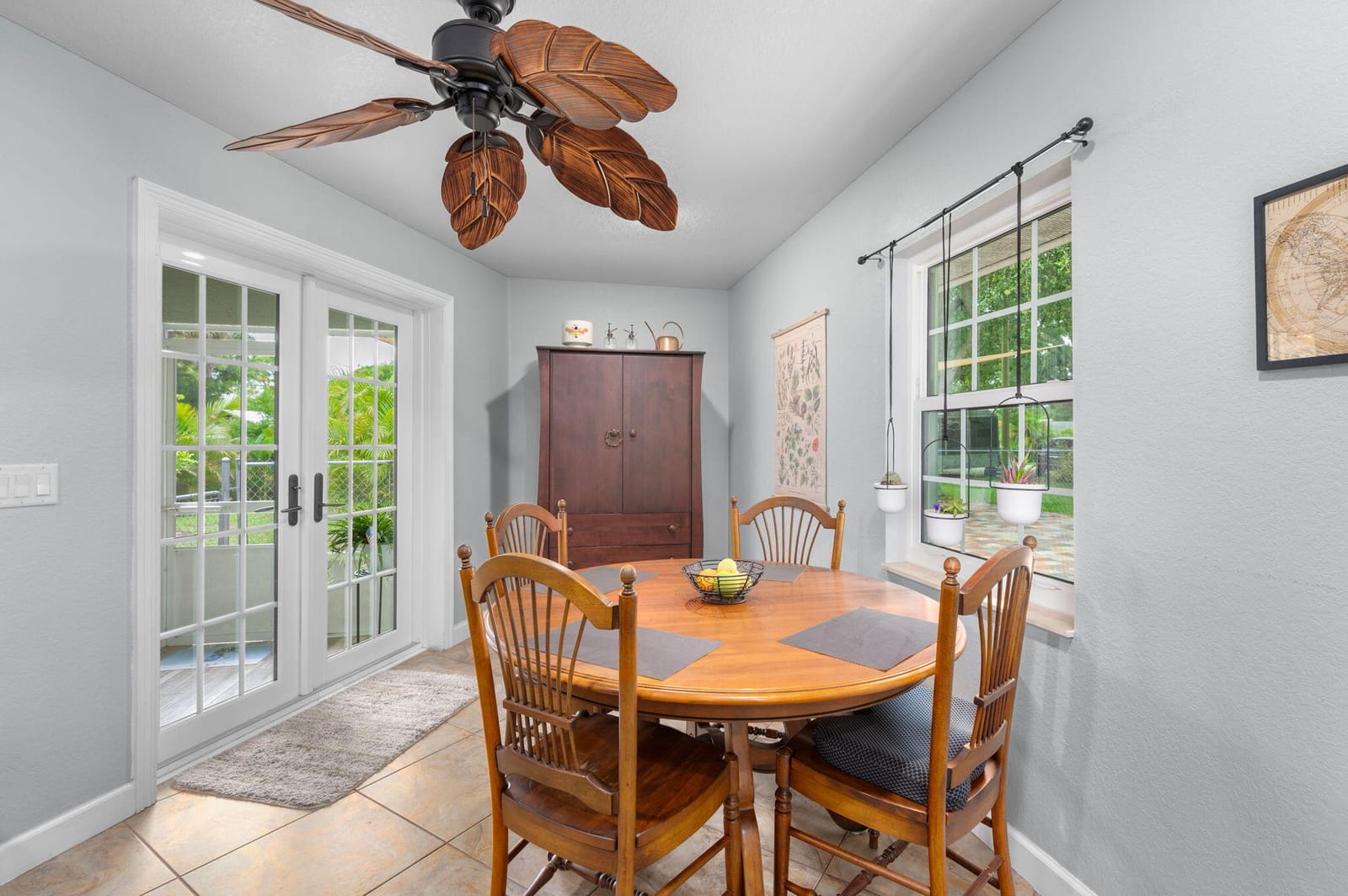 606 Gregory Street — photo 12