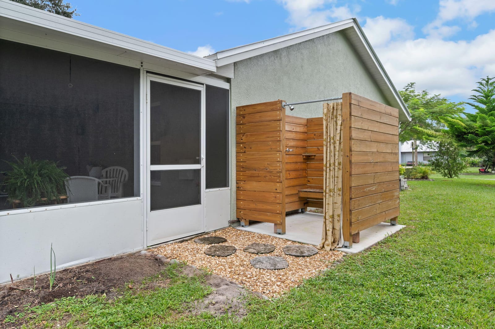 606 Gregory Street, Fort Pierce, FL 34982 photo 22