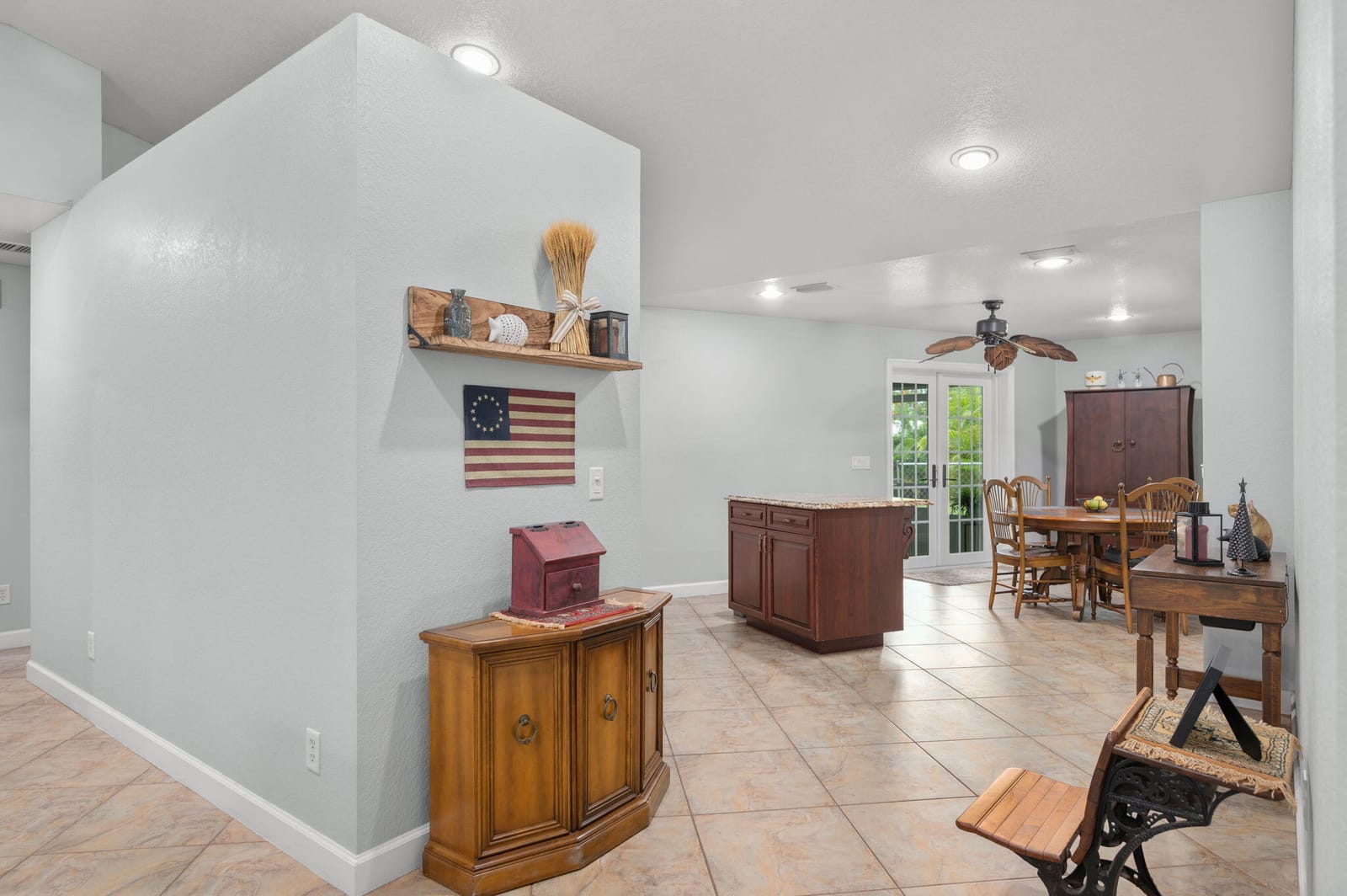 606 Gregory Street — photo 9