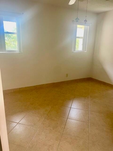 2700 Sunrise Lakes Drive W 301 — photo 5