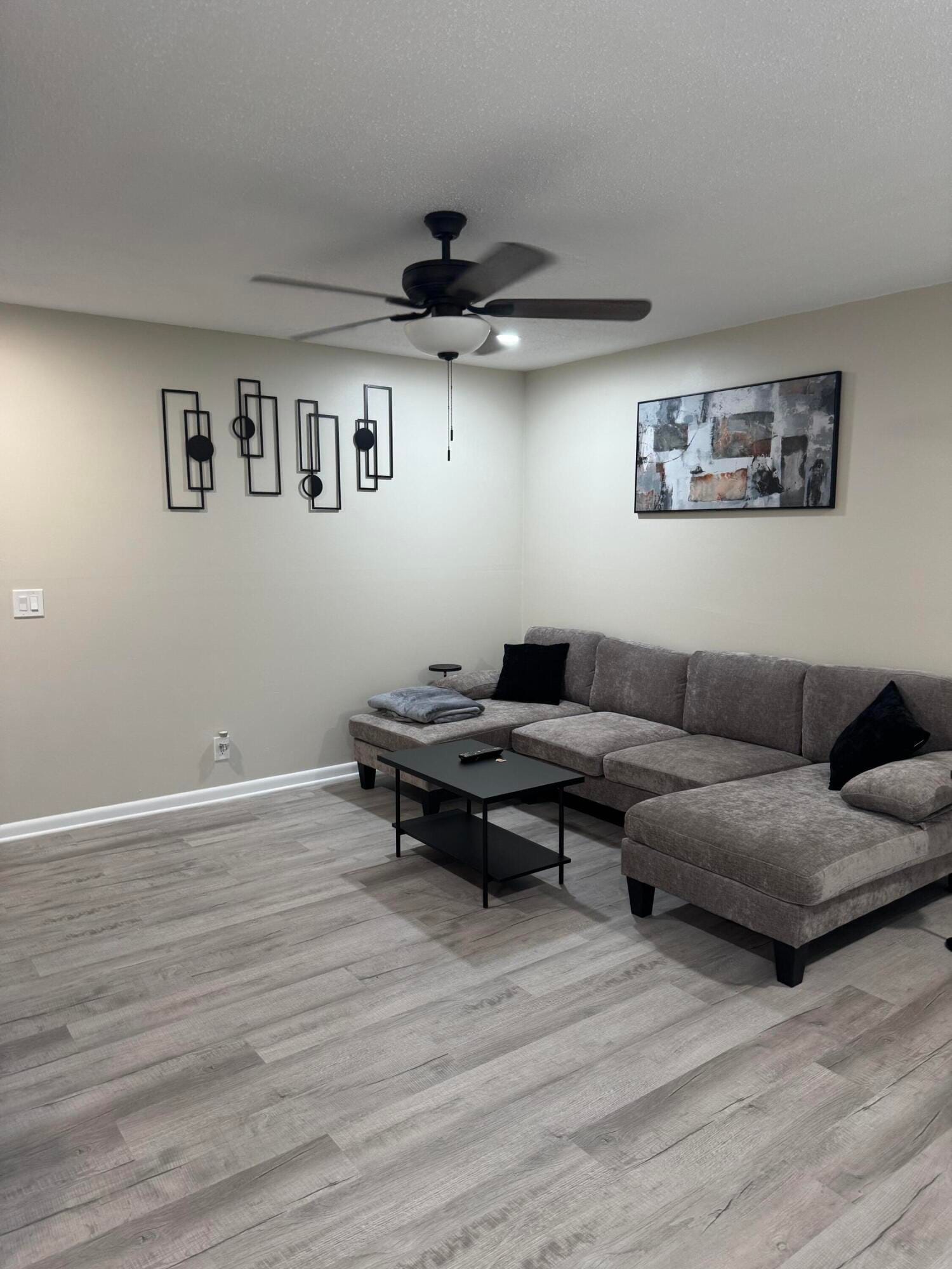 101 E Windsor E 101, West Palm Beach, FL 33417 photo 4