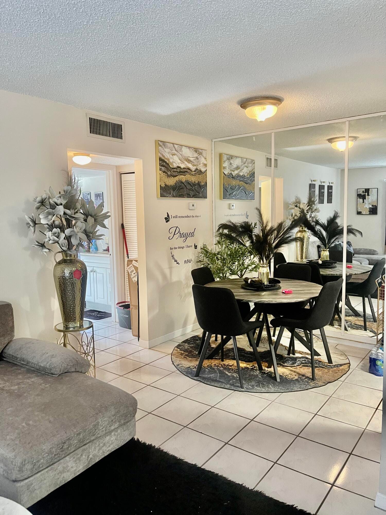 205 NE 3rd Street 110 — photo 4