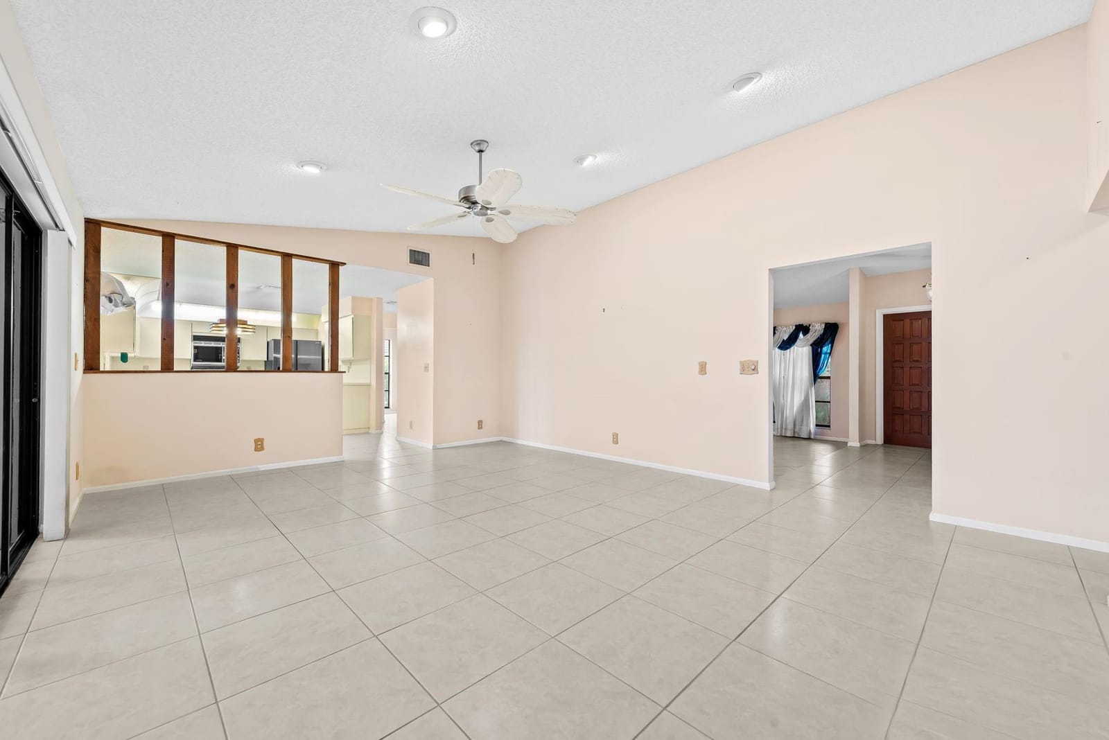 959 NW 109th Terrace — photo 12