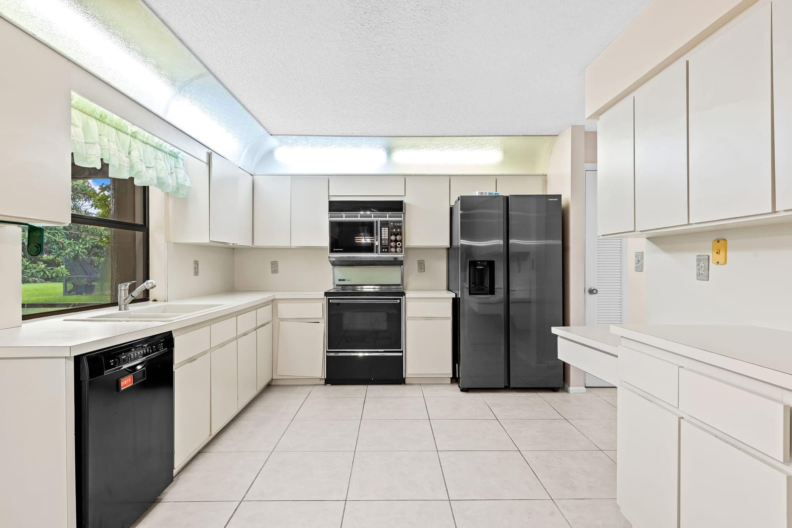 959 NW 109th Terrace, Coral Springs, FL 33071 photo 16