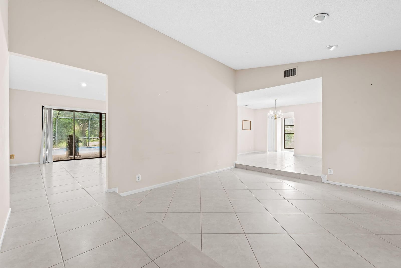 959 NW 109th Terrace — photo 10