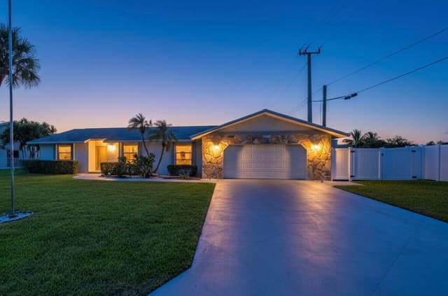 4017 Palo Verde Drive, Boynton Beach, FL 33436