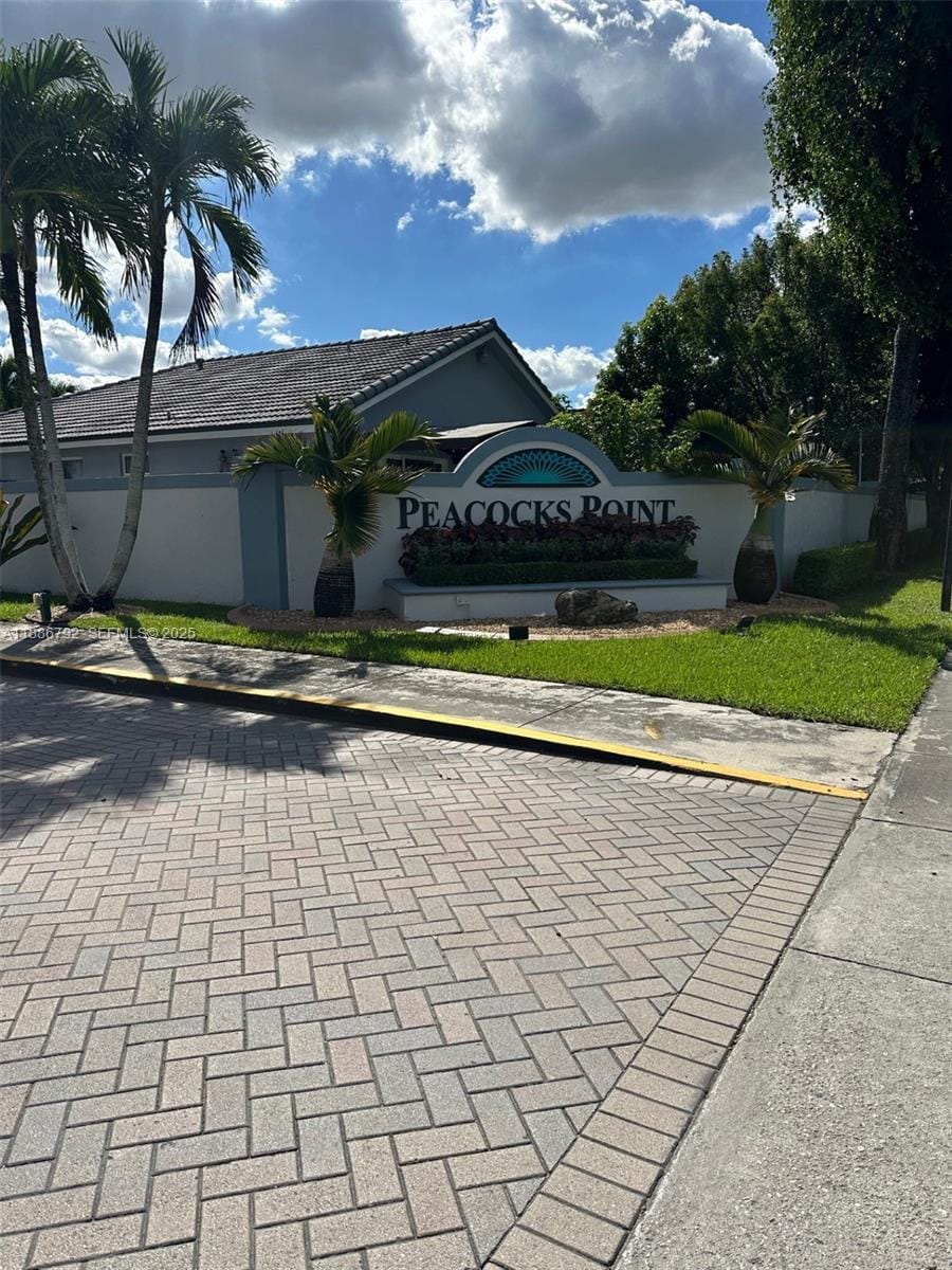 16451 SW 98th Terrace, Miami, FL 33196