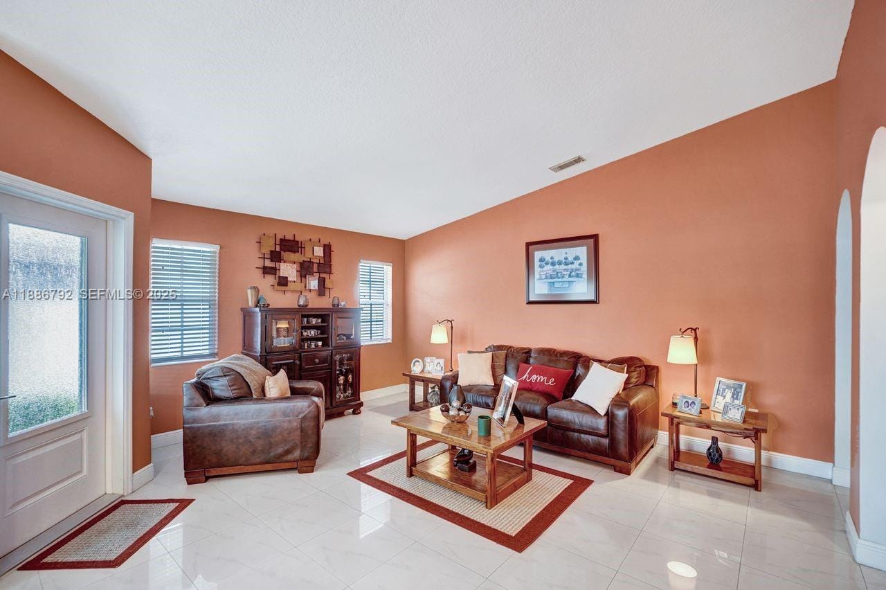 16451 SW 98th Terrace, Miami, FL 33196 photo 10