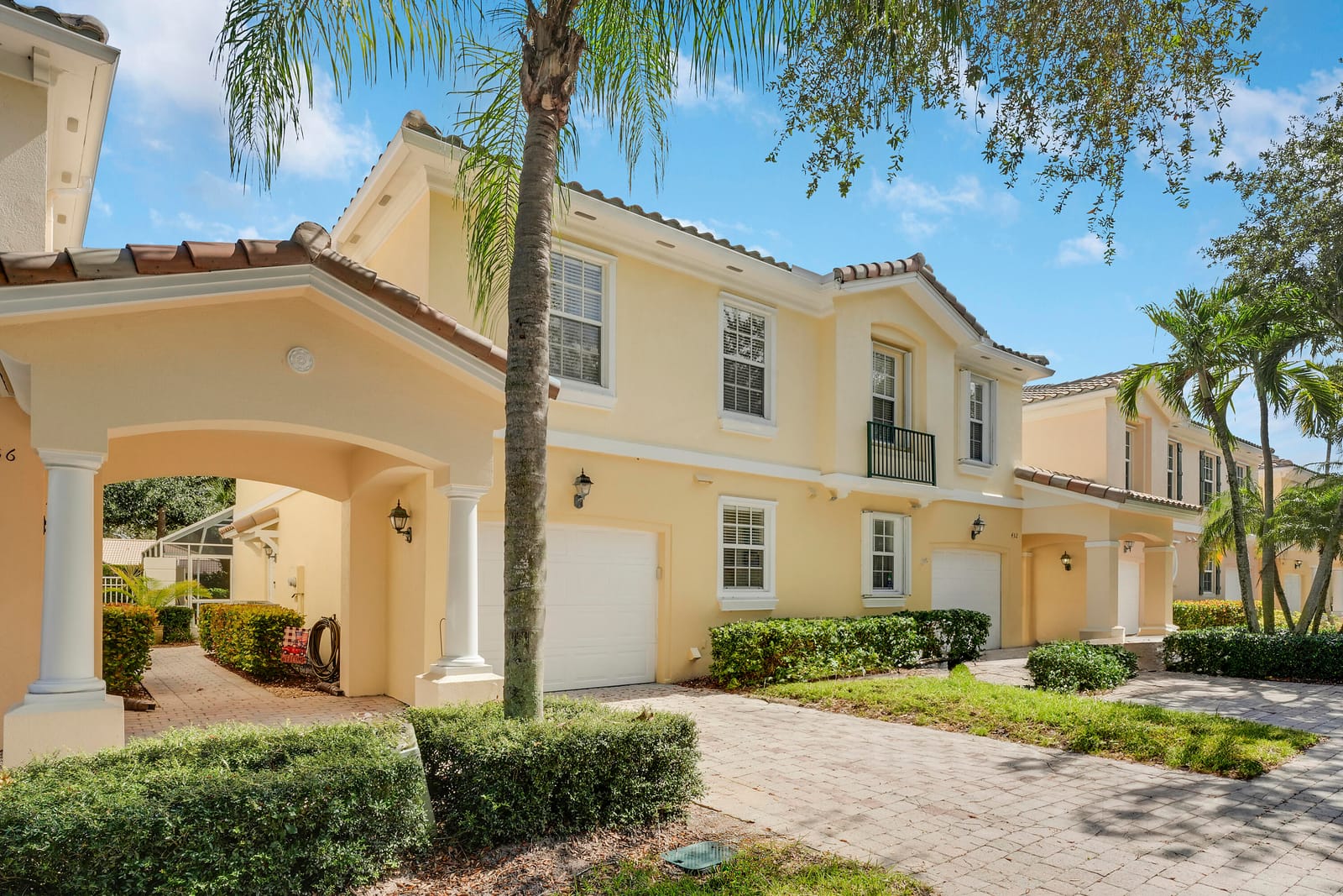 454 Capistrano Drive, Palm Beach Gardens, FL 33410 photo 4